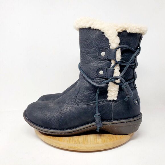 UGG Akadia Boots Women 9 Black Nubuck‎ Leather Shearling Wrap Tie Winter Shoes - Picture 1 of 13